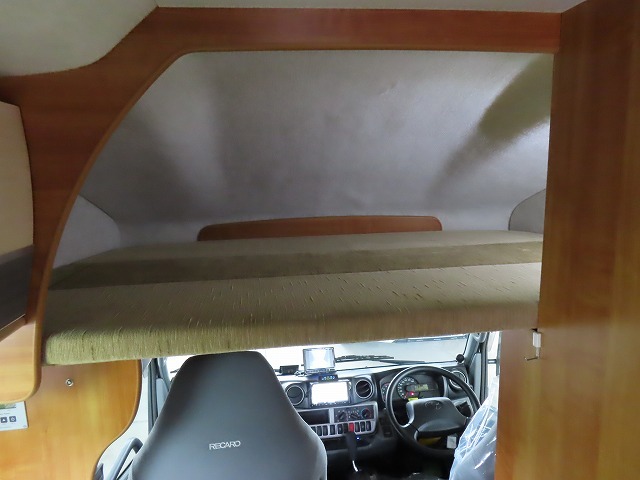 キャンピングカーキャブコン