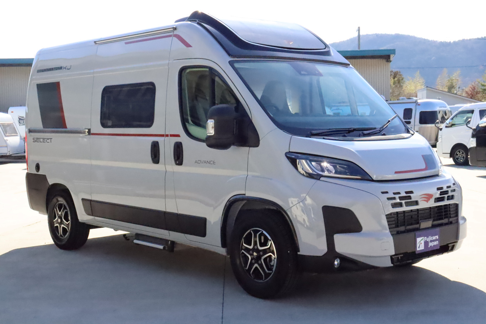 キャンピングカーバンコン