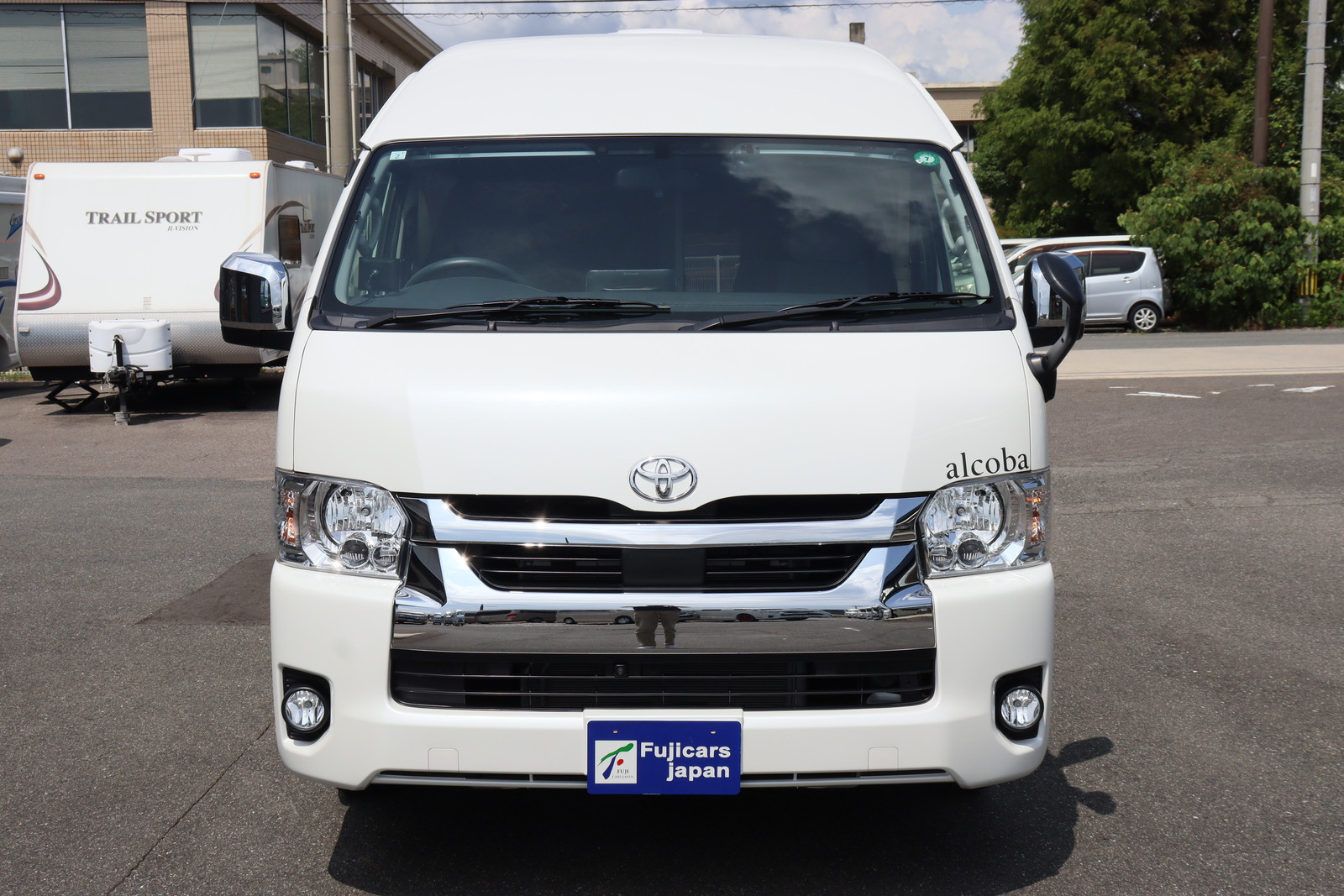 キャンピングカーバンコン