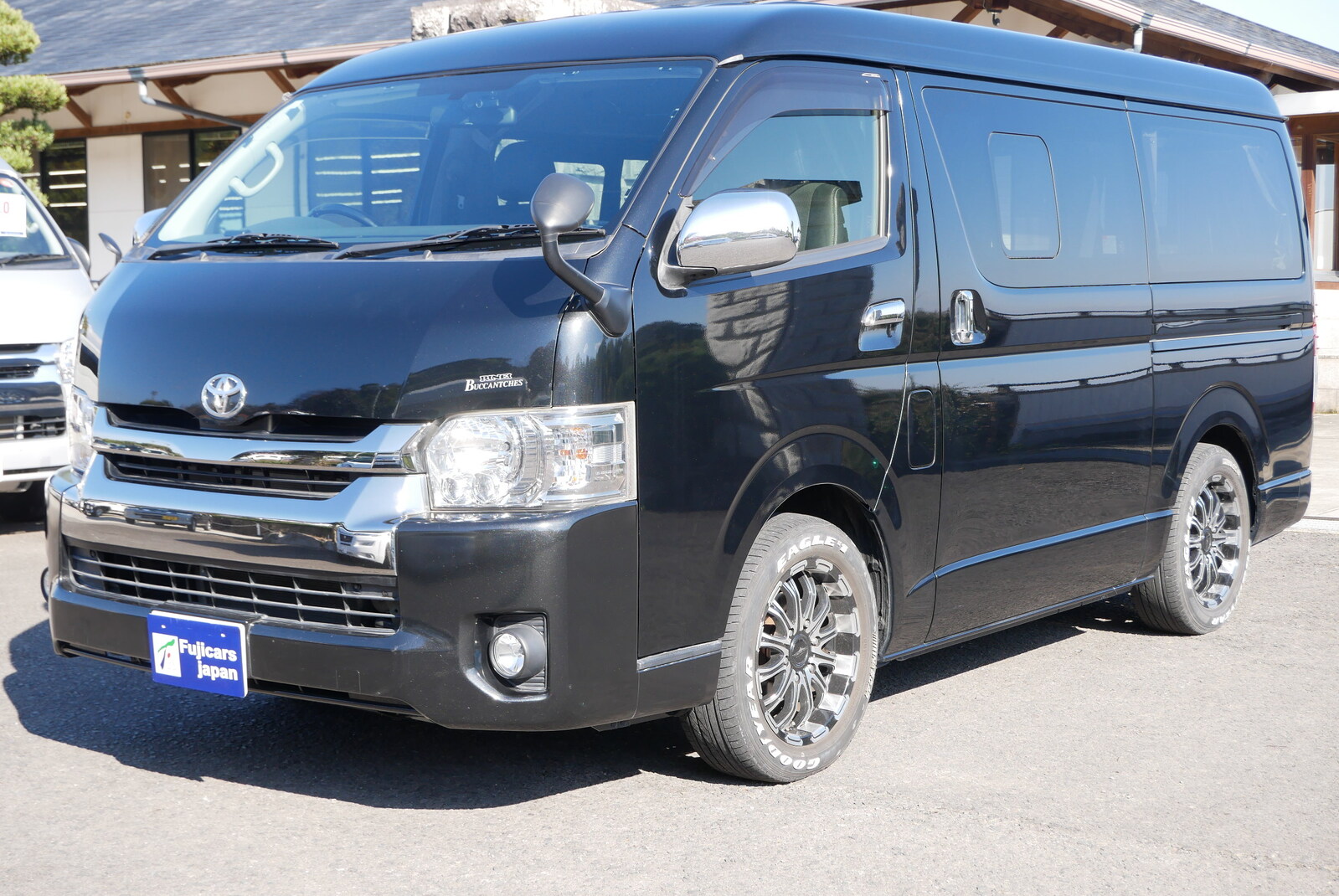 キャンピングカーバンコン