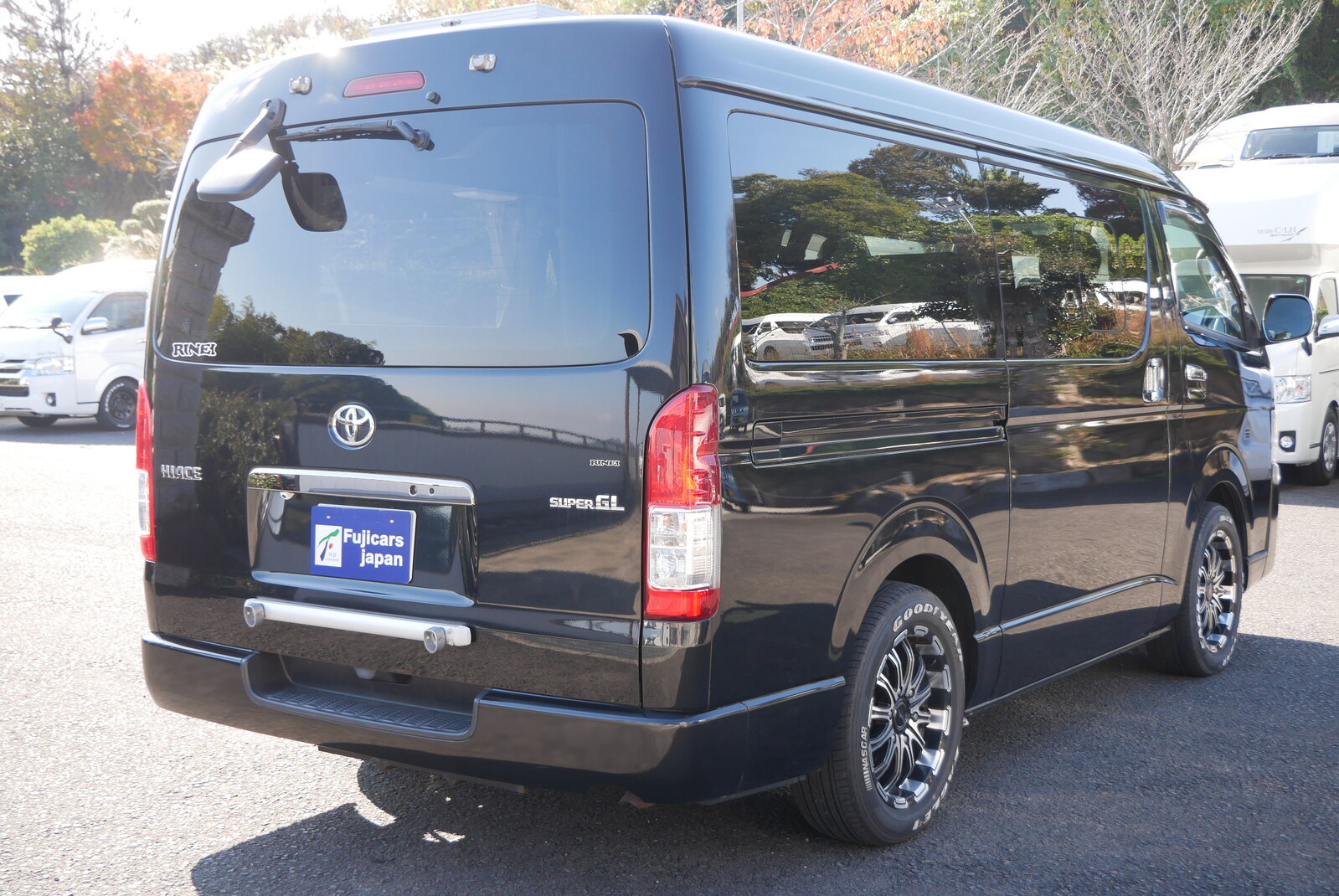 キャンピングカーバンコン