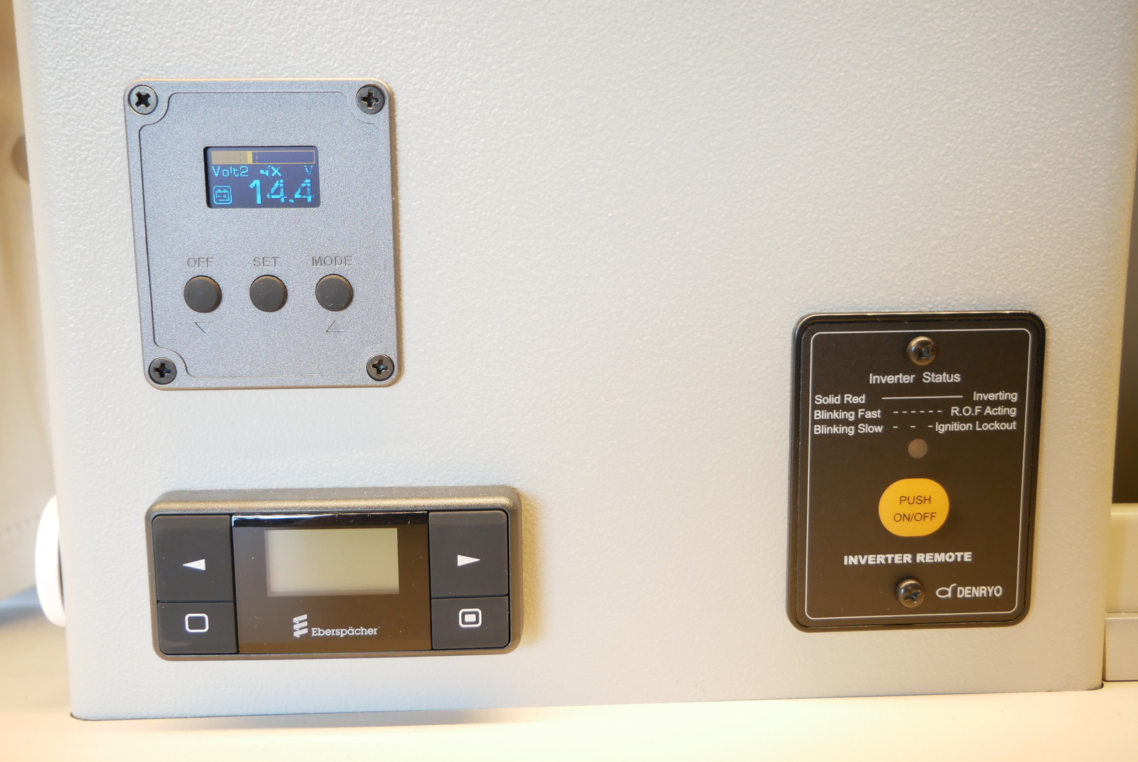 キャンピングカーバンコン