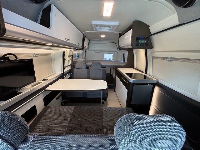 キャンピングカーバンコン