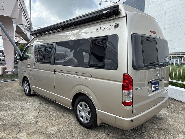 キャンピングカーバンコン