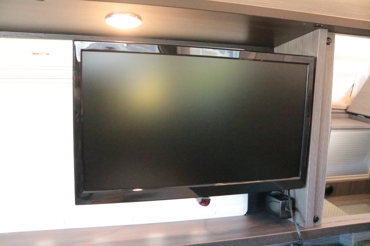 キャンピングカーバンコン