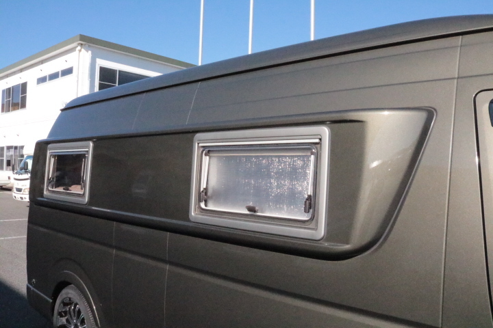 キャンピングカーバンコン