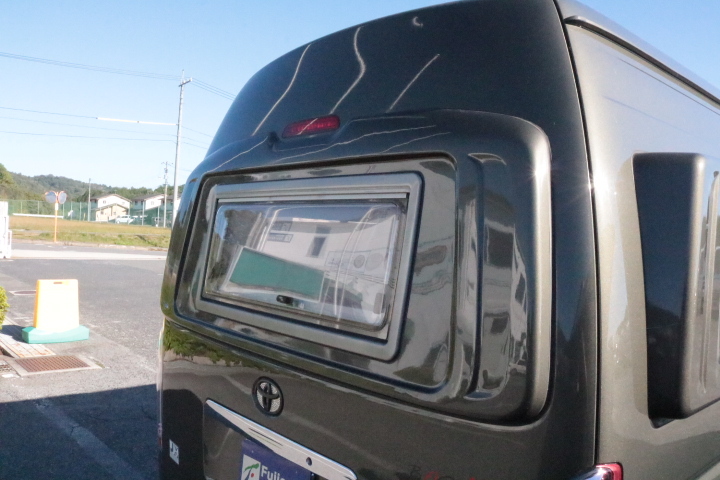 キャンピングカーバンコン