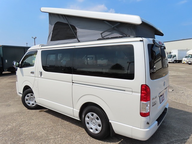 キャンピングカーバンコン