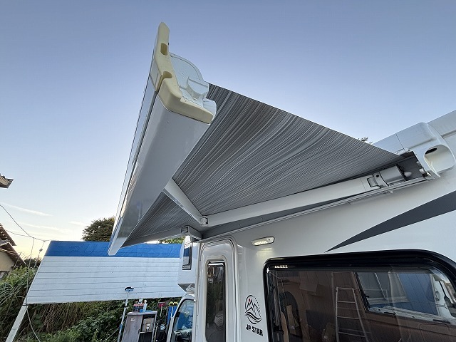キャンピングカー軽キャンパー