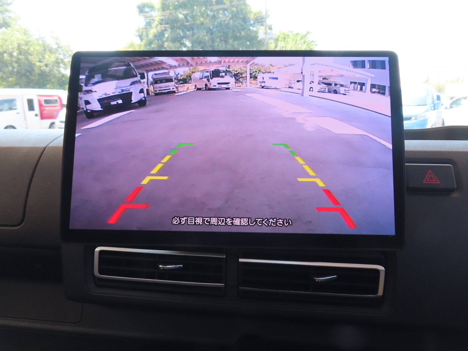 キャンピングカー軽キャンパー