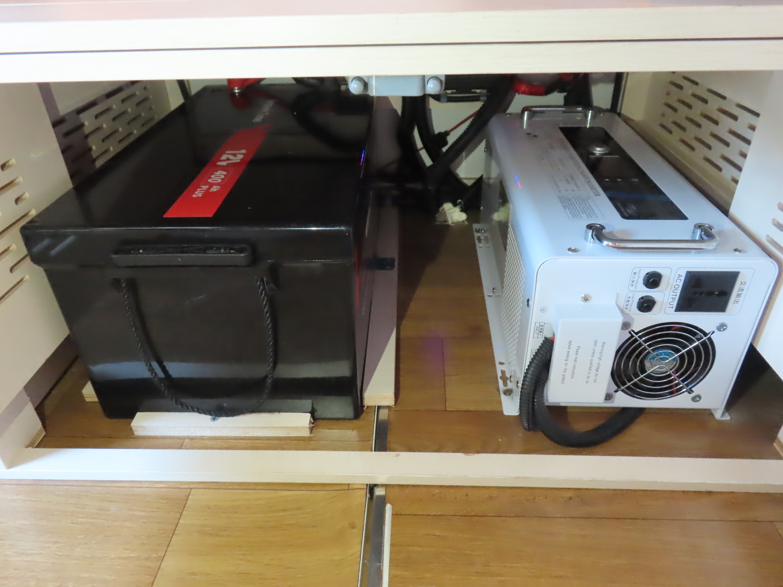 キャンピングカー軽キャンパー