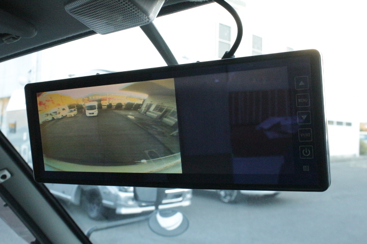 キャンピングカーキャブコン