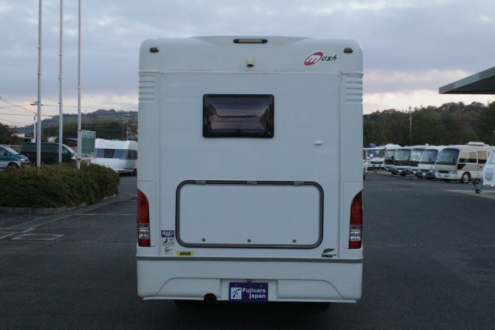 キャンピングカーキャブコン