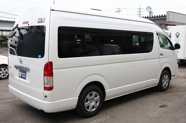 キャンピングカーバンコン