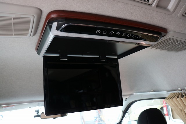 キャンピングカーバンコン