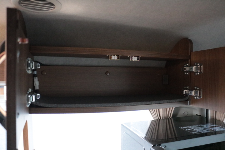 キャンピングカーバンコン