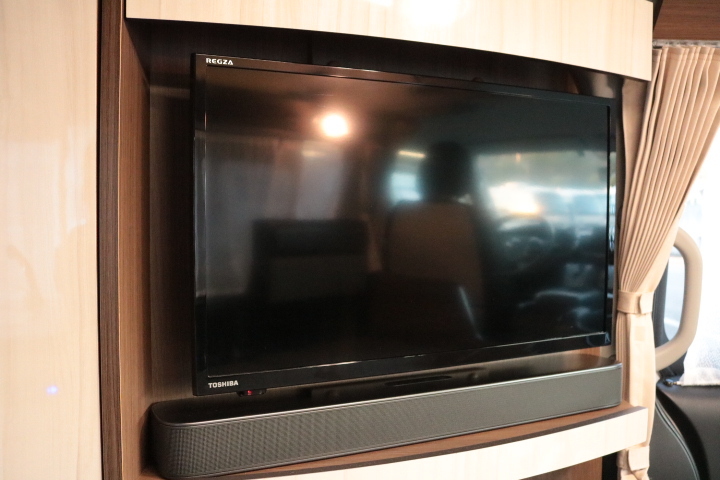 キャンピングカーバンコン