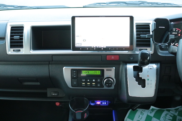 キャンピングカーバンコン