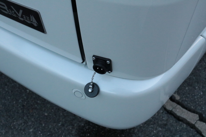 キャンピングカーバンコン