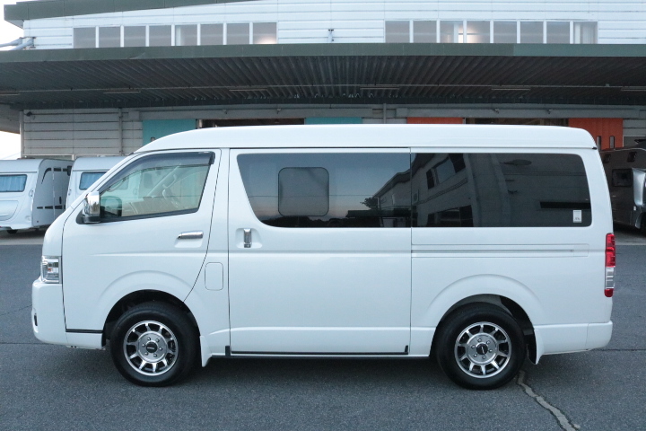 キャンピングカーバンコン