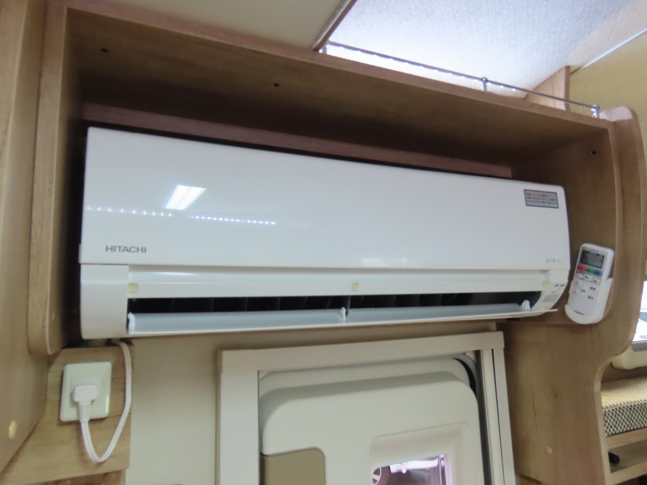 キャンピングカーキャブコン