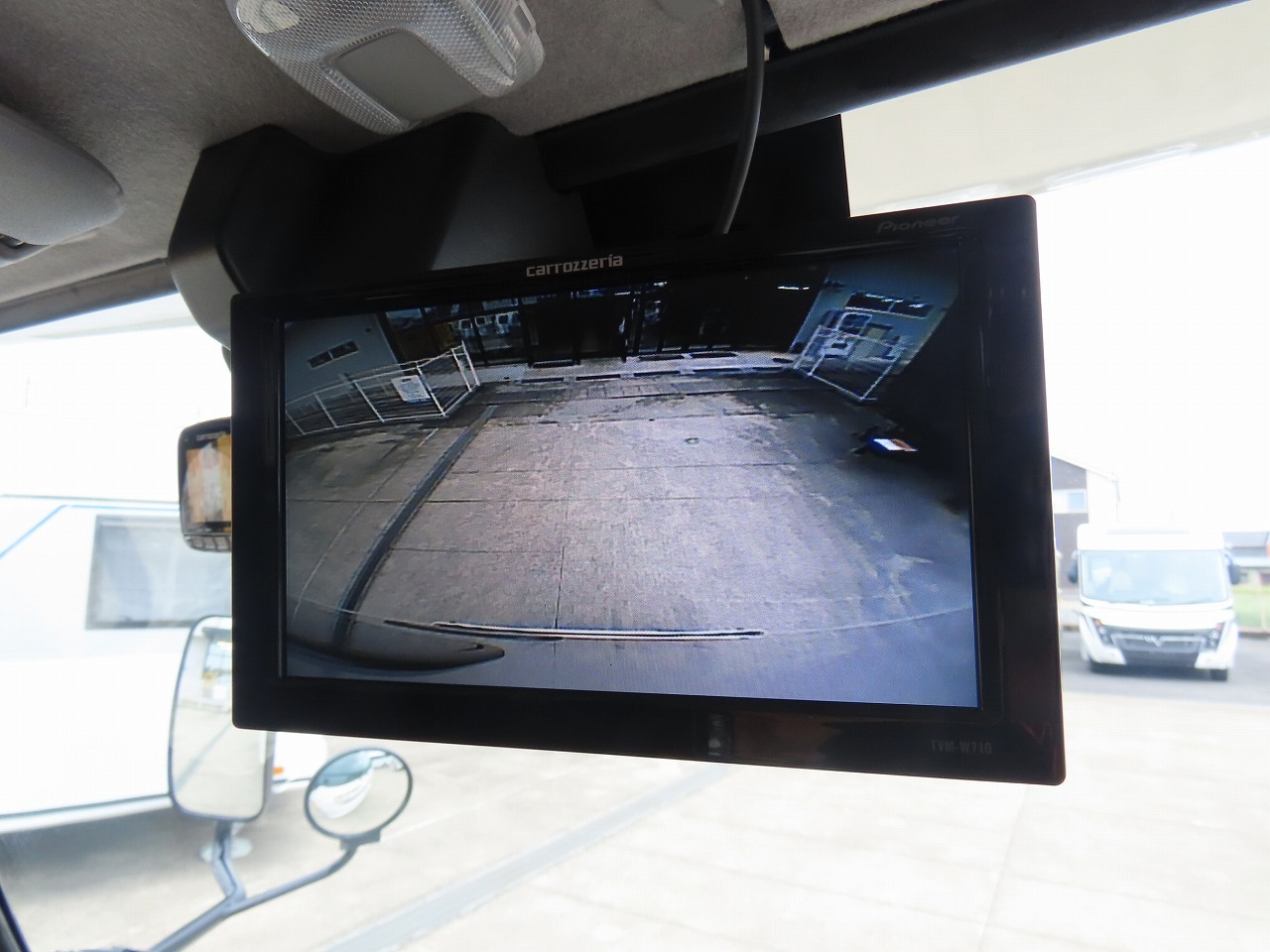 キャンピングカーキャブコン