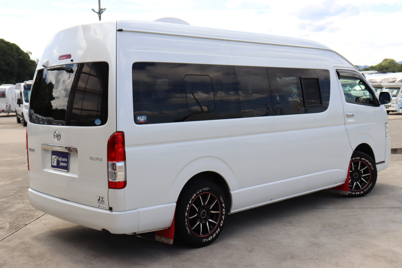 キャンピングカーバンコン