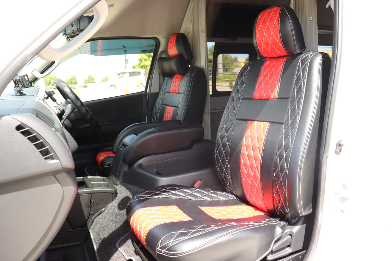 キャンピングカーバンコン