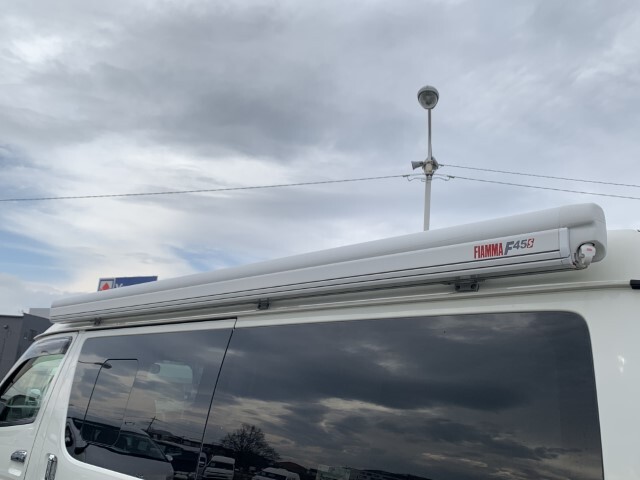 キャンピングカーバンコン