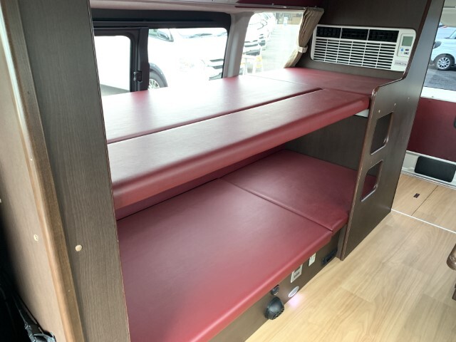 キャンピングカーバンコン