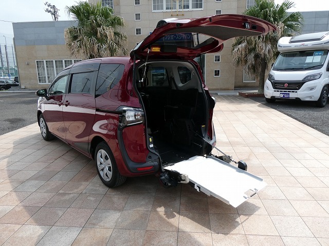 トヨタシエンタ