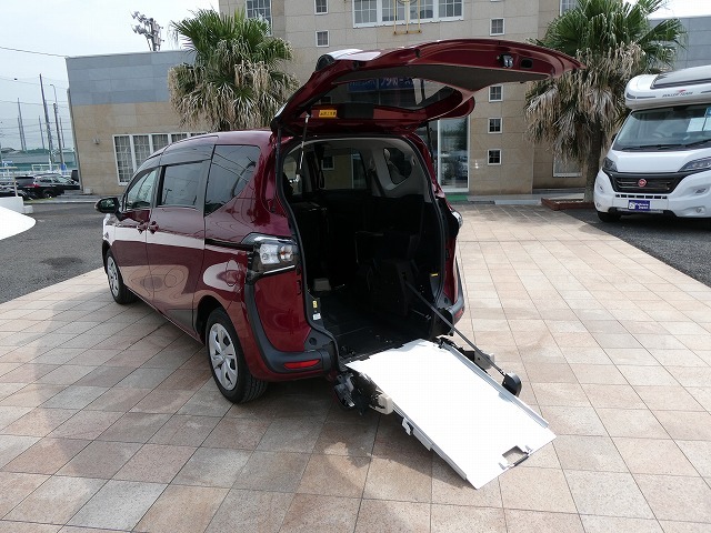 トヨタシエンタ