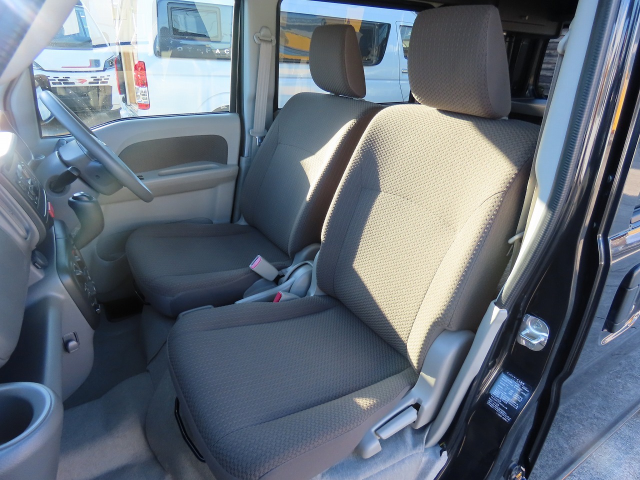 キャンピングカー軽キャンパー