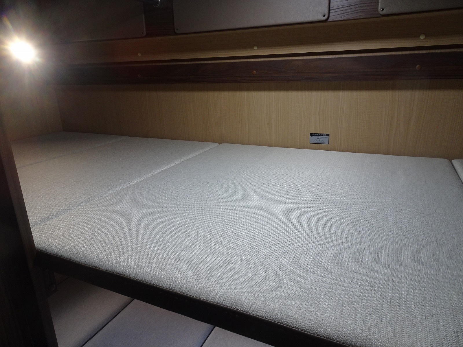 キャンピングカーキャブコン