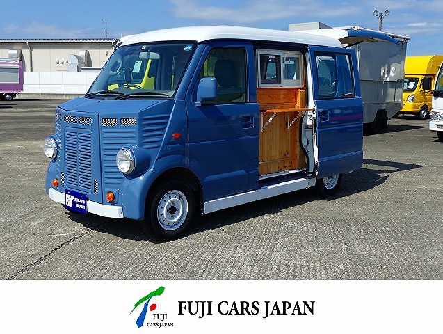 NV100クリッパー 移動販売車 キッチンカー　フレンチバス仕様