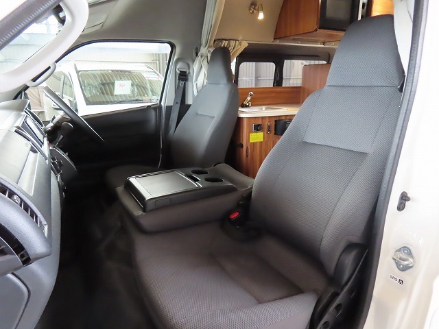 キャンピングカーバンコン