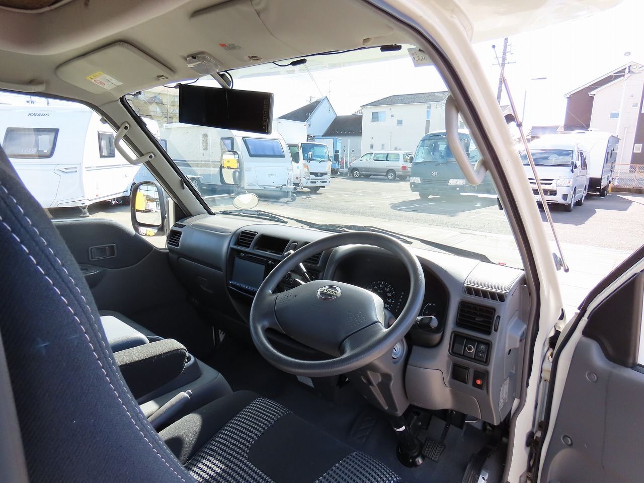 キャンピングカーキャブコン