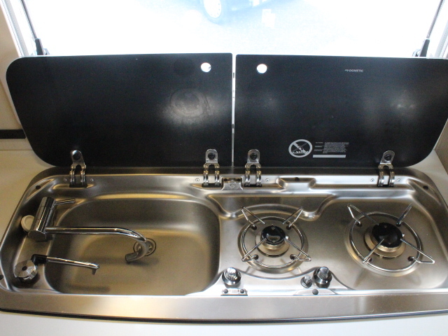 キャンピングカーキャブコン