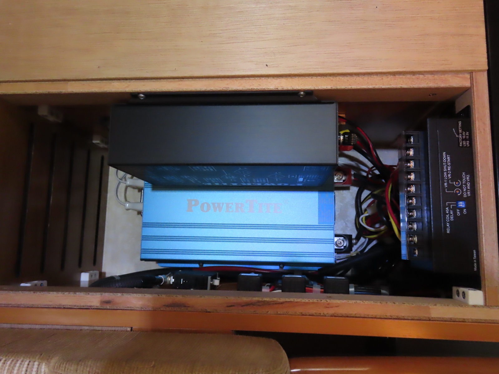 キャンピングカーキャブコン