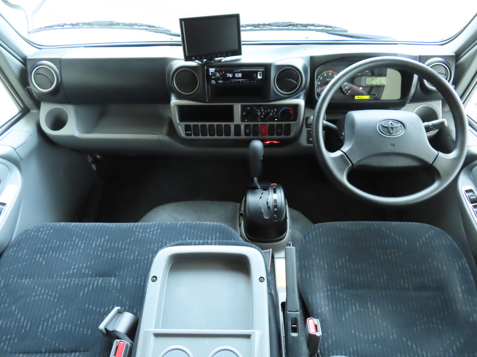 キャンピングカーキャブコン