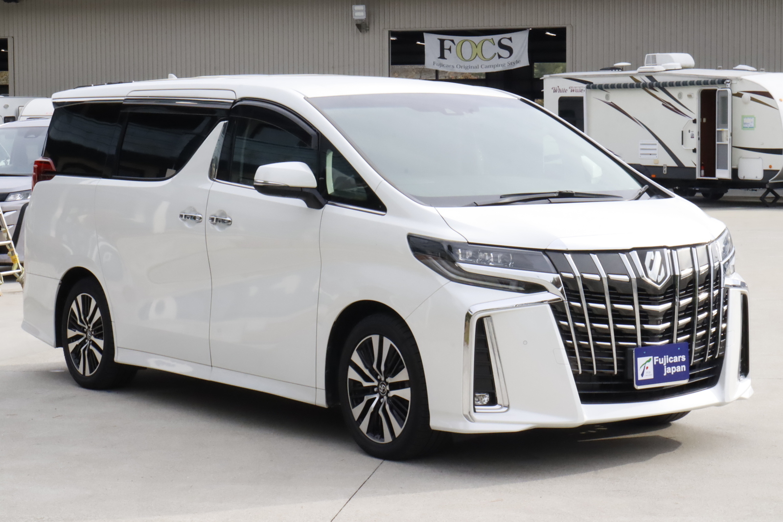 キャンピングカーバンコン