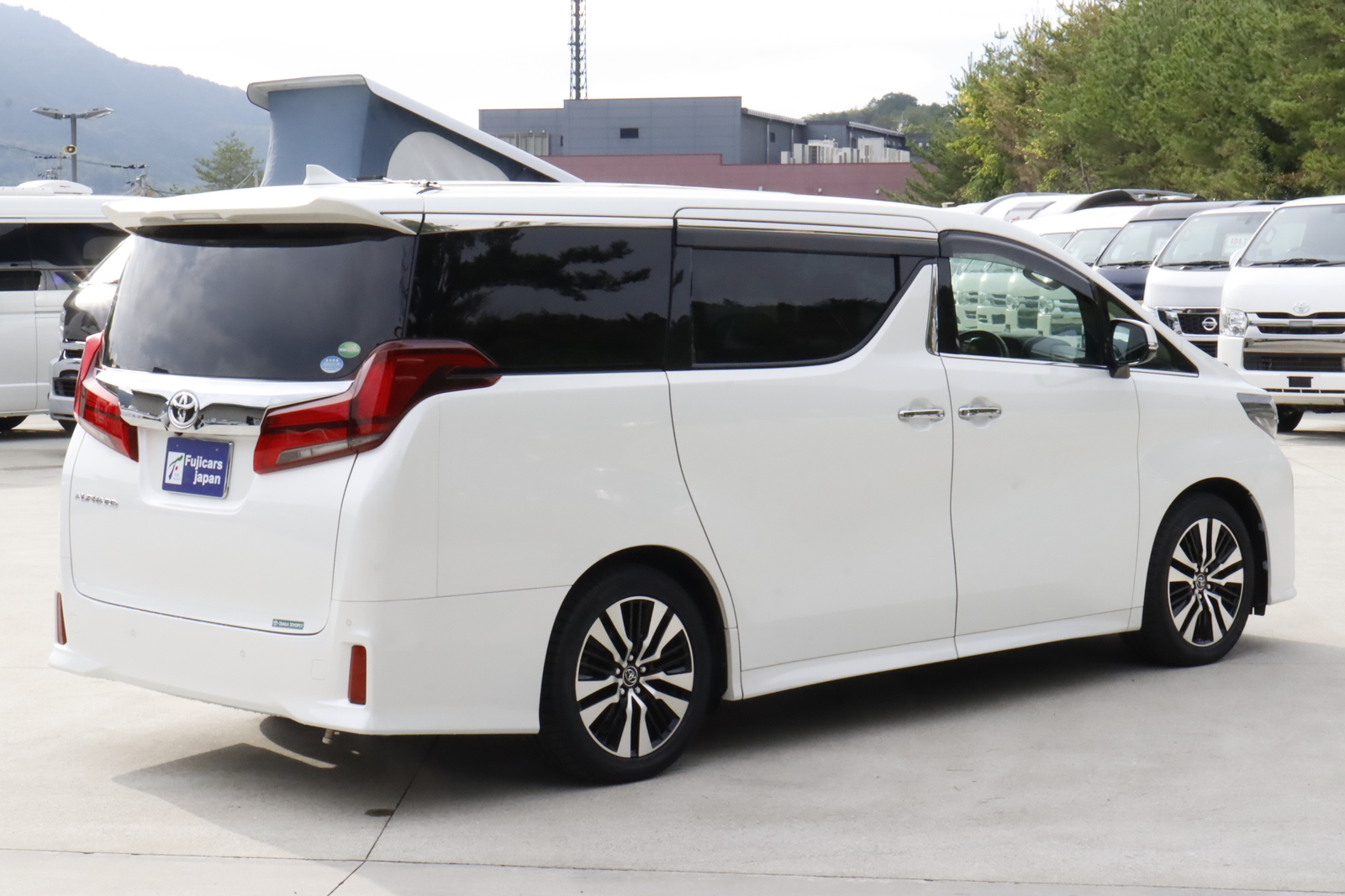 キャンピングカーバンコン