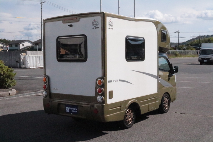 キャンピングカー軽キャンパー