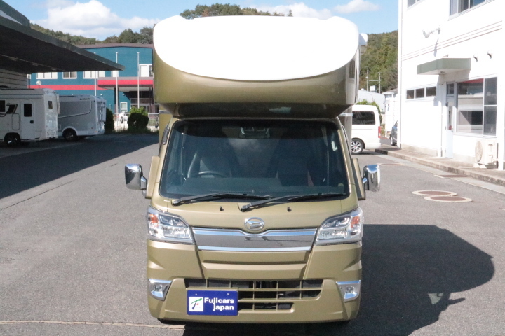 キャンピングカー軽キャンパー