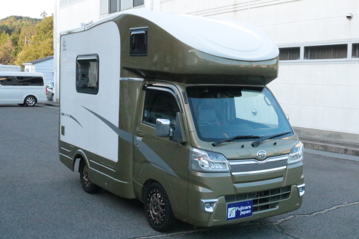 キャンピングカー軽キャンパー