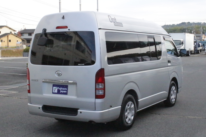 キャンピングカーバンコン