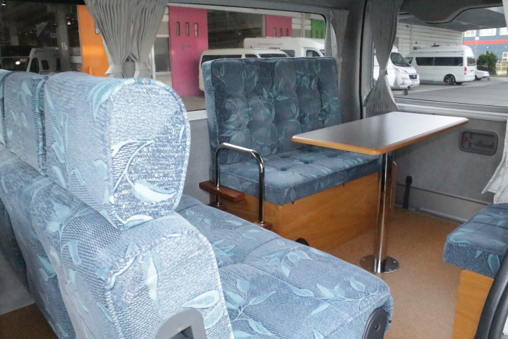 キャンピングカーバンコン