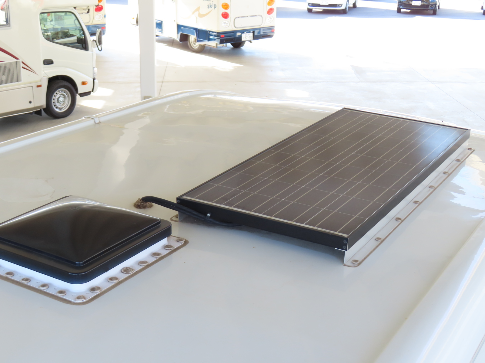 キャンピングカーキャブコン