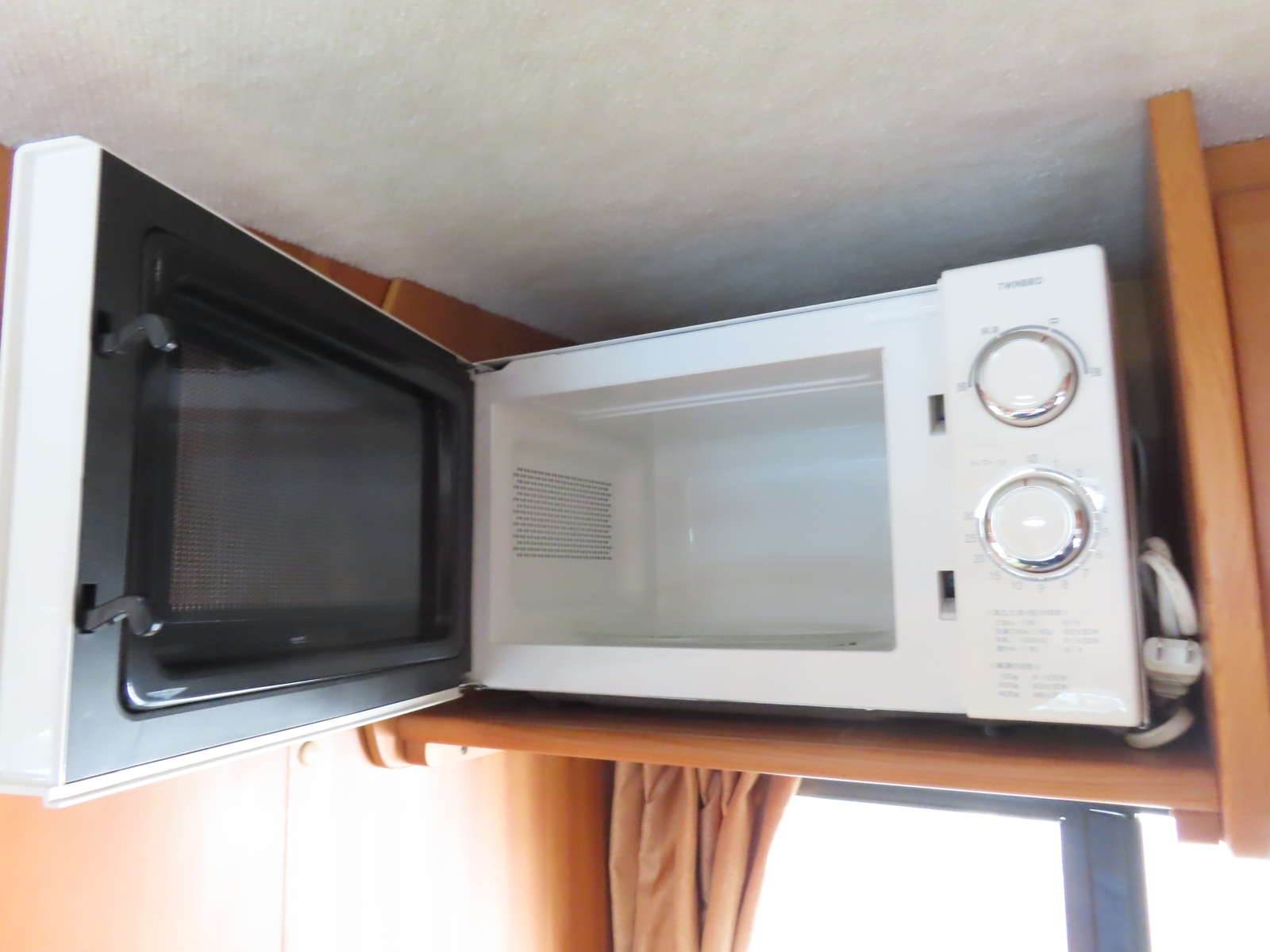 キャンピングカーキャブコン