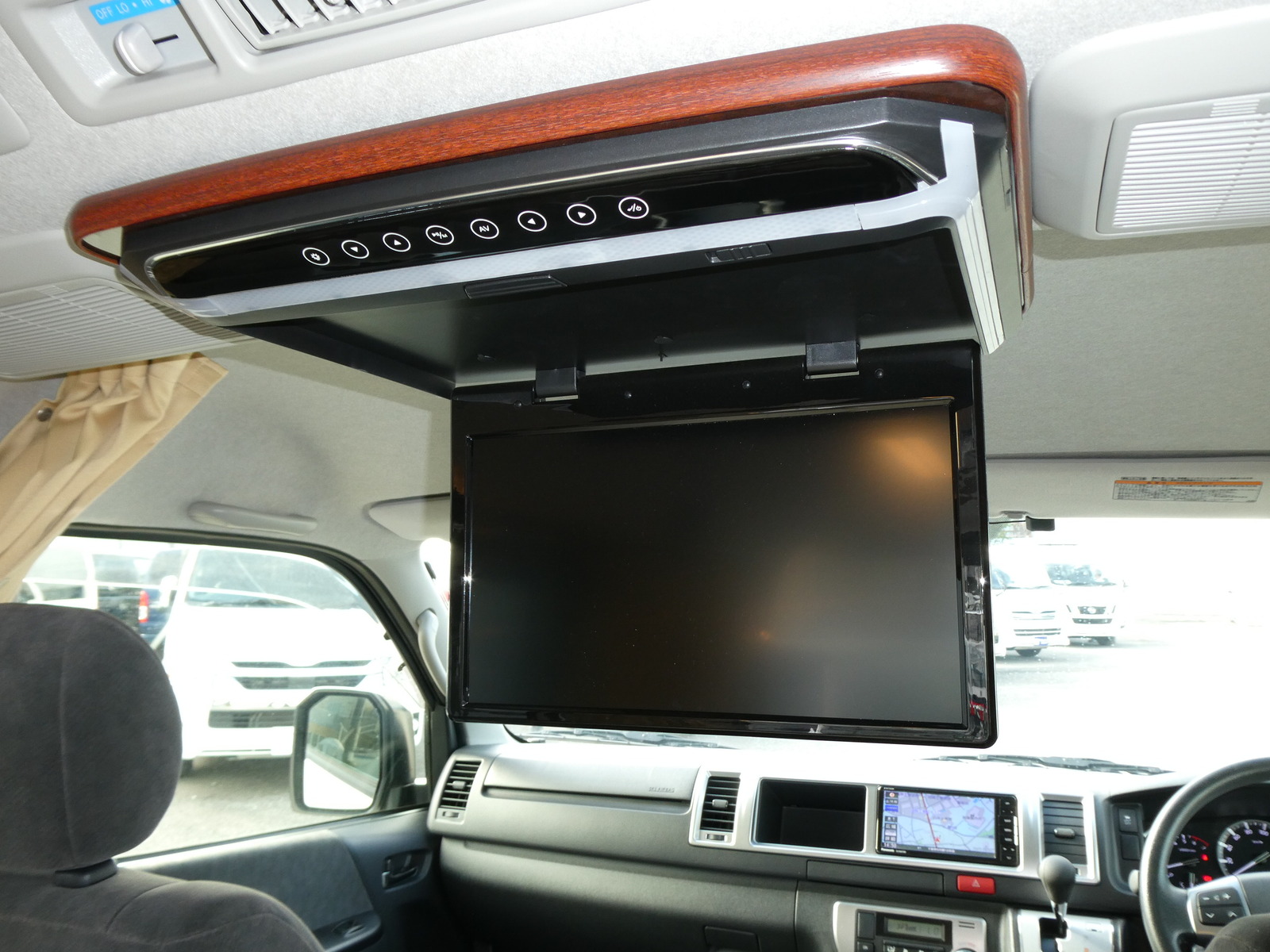 キャンピングカーバンコン